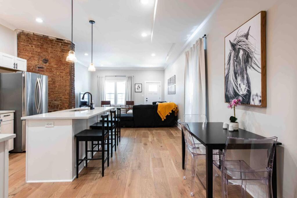 Newly Renovated 3 Bedroom Shelby Park Home **Free Parking** Louisville Exterior photo
